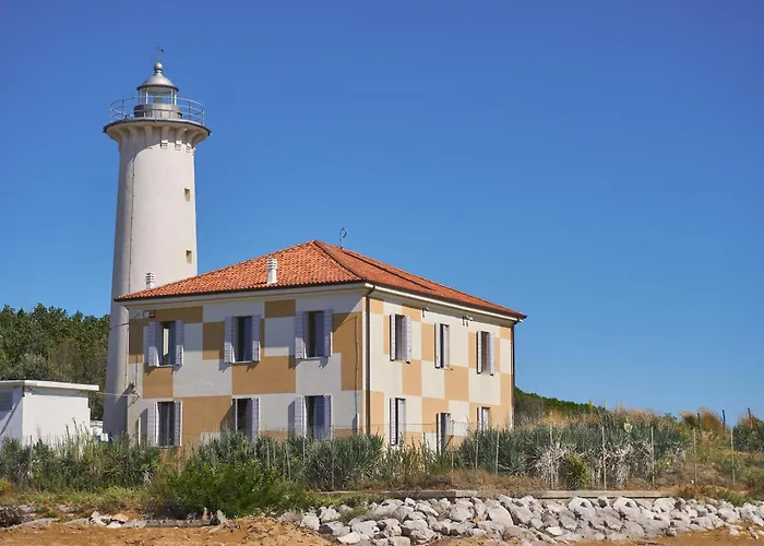 Lovely And Serene Flat Near Pluto *