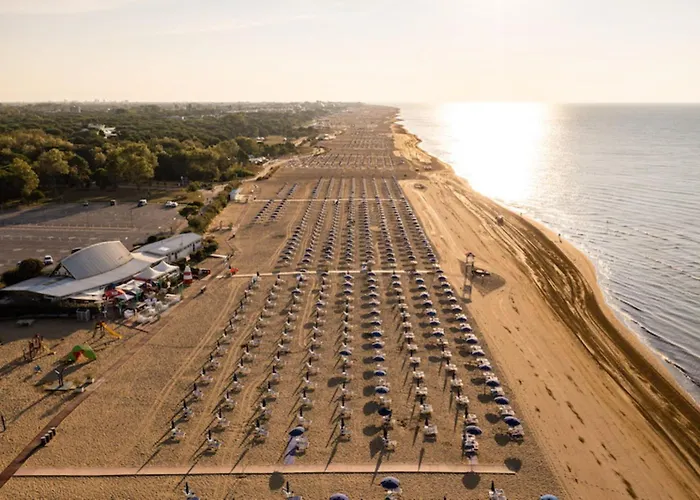 Lovely And Serene Flat Near Pluto *