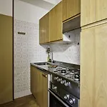 Lovely And Serene Flat Near Pluto Бібіоне