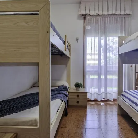 Апартаменти Lovely And Serene Flat Near Pluto *