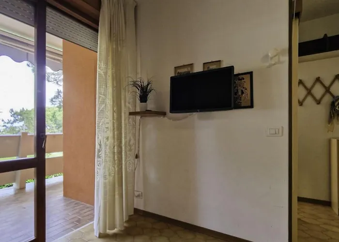 Апартаменти Lovely And Serene Flat Near Pluto Бібіоне